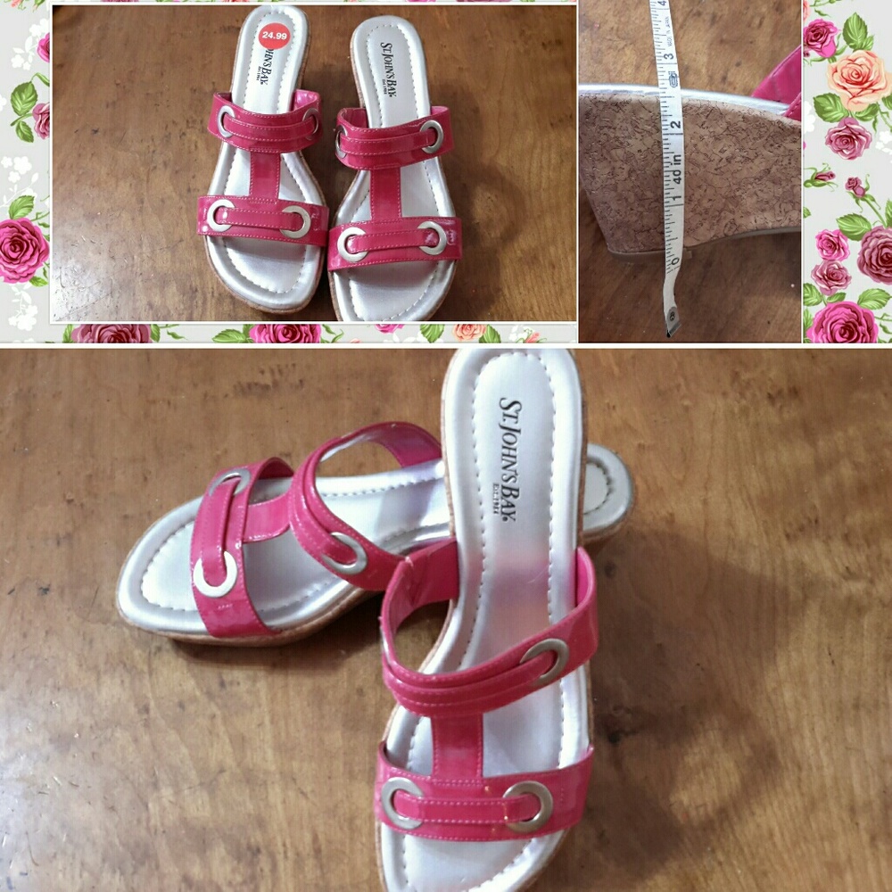 EUC☆St. John's  Bay☆Ladies Wedges